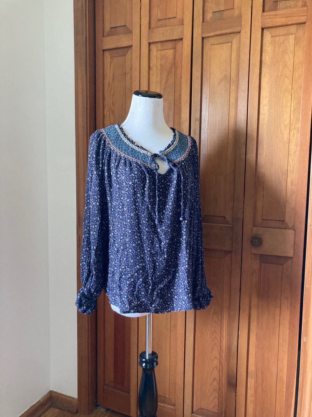 Knox Rose Blue Peasant Blouse, Size L